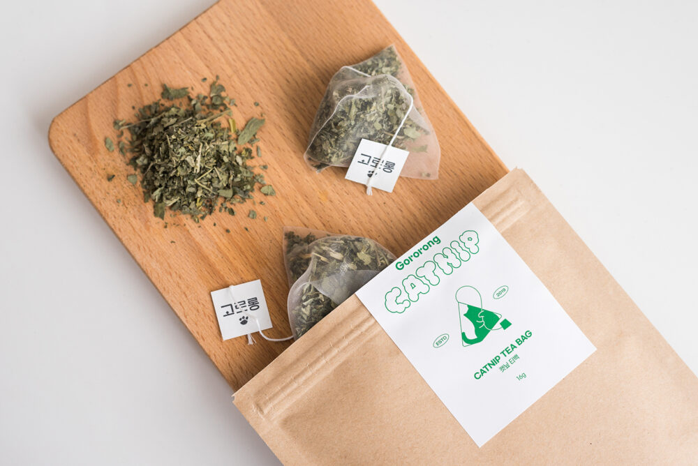 Gororong 貓薄荷茶包玩具組